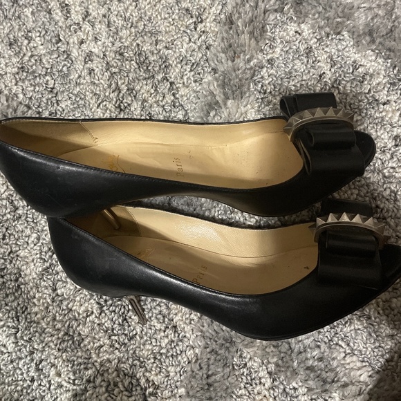 Christian Louboutin Peep Toe Heel - Picture 3 of 4